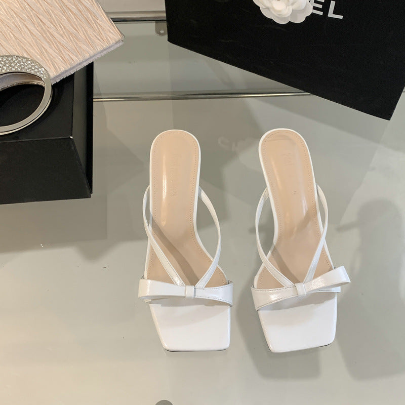 Damen Sling-Sandalen mit schmalen Riemen und eleganter Schleife