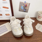 Damen Sneaker mit komfortabler Passform und eleganten Details