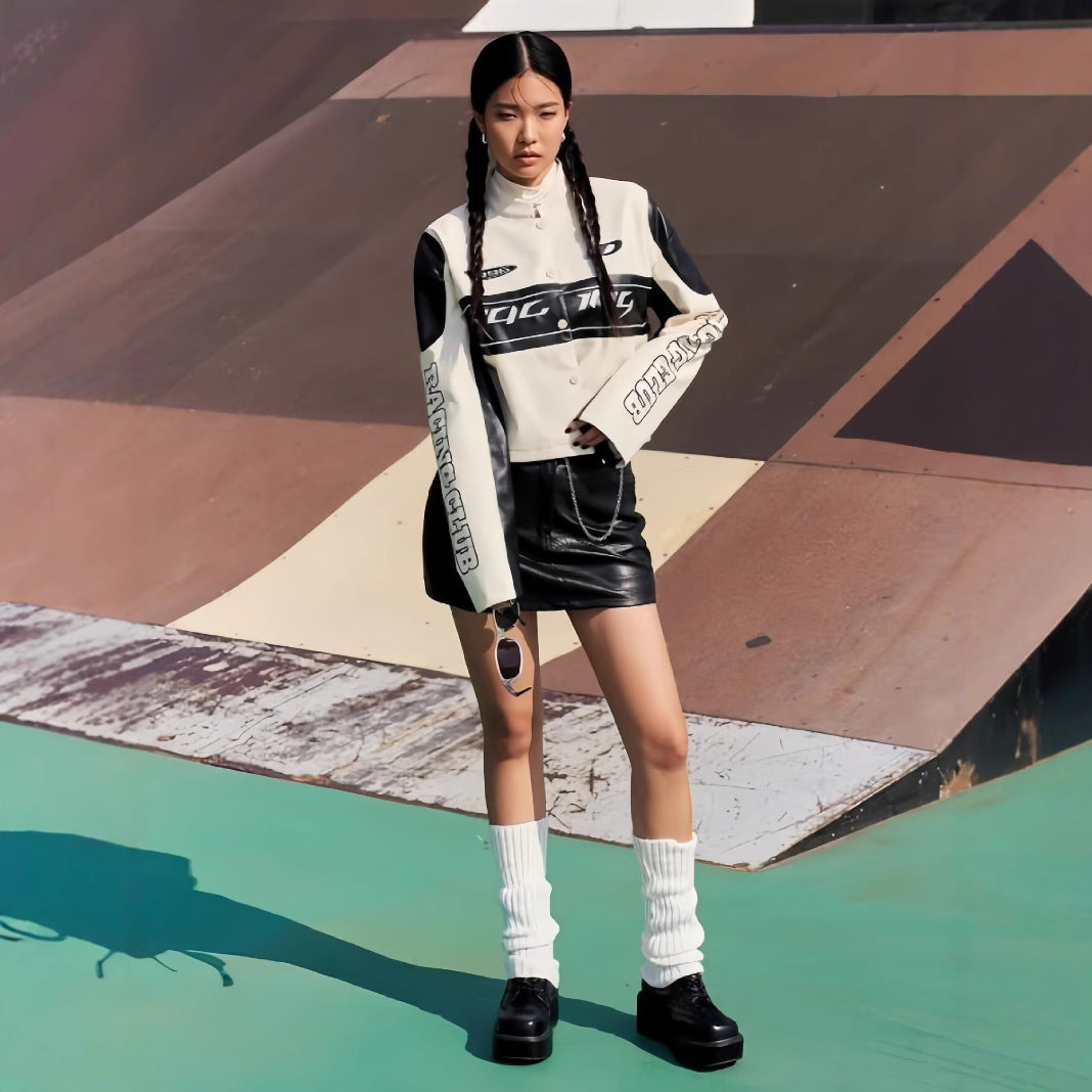 Damen cropped Bikerjacke mit einzigartigen Grafikdetails R&B