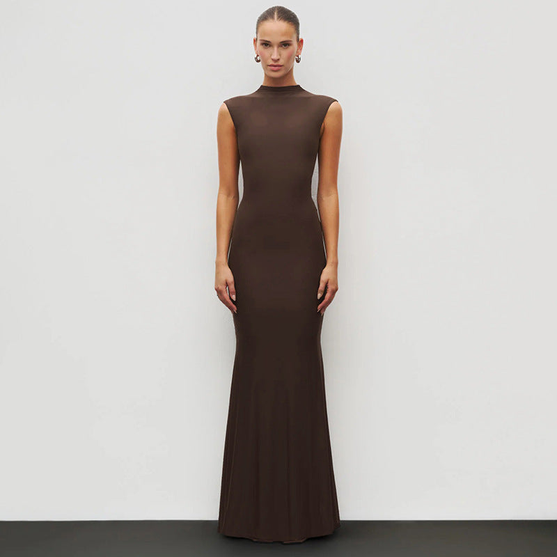 Damen Elegantes Schmalgeschossenes Maxikleid mit hohem Kragen R&B