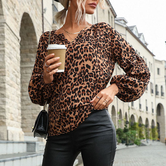 Damen Bluse im trendy Animal-Print-Design mit lässigen Volantärmeln R&B