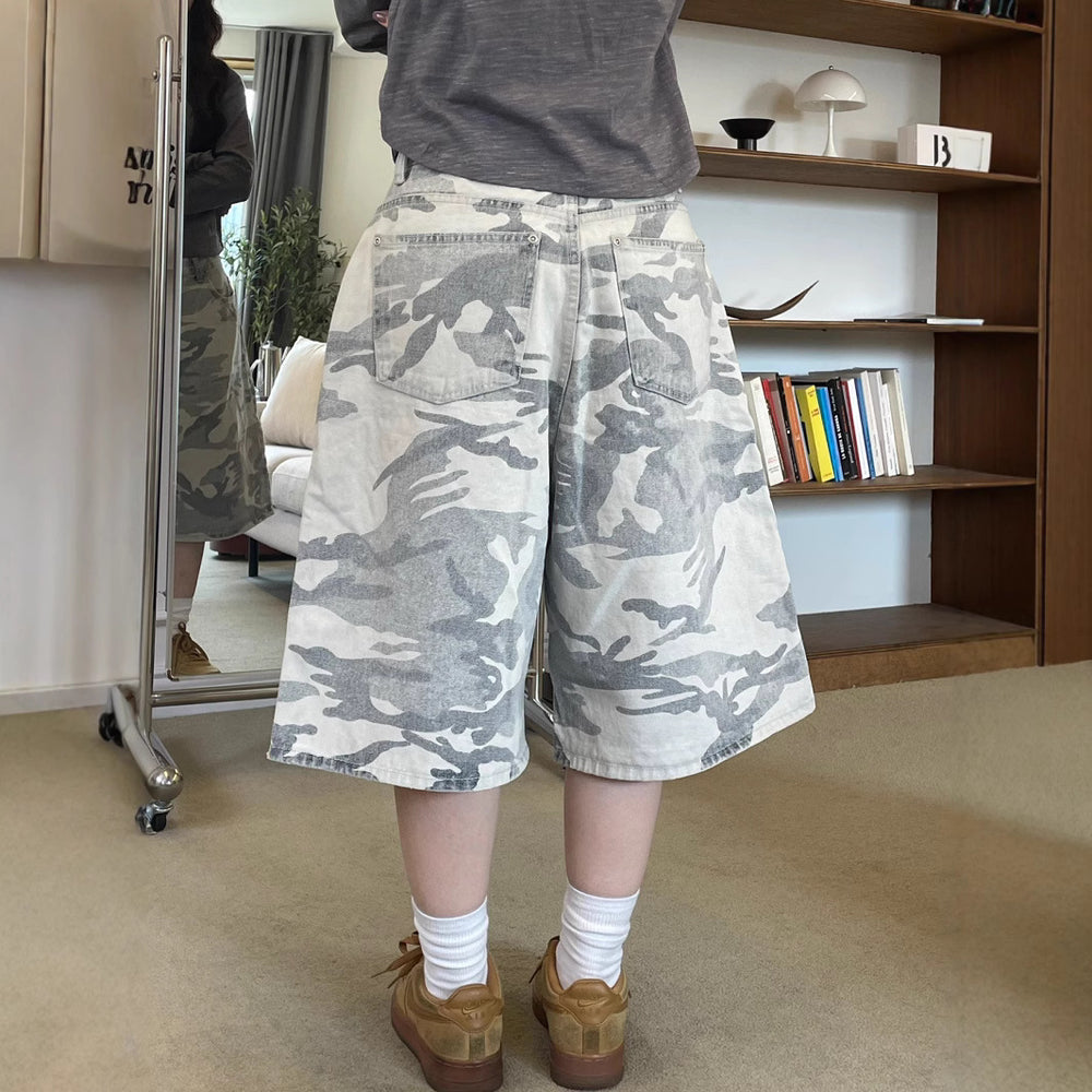 Damen Cargoshorts mit weitem Schnitt und modischem Camouflage-Muster R&B