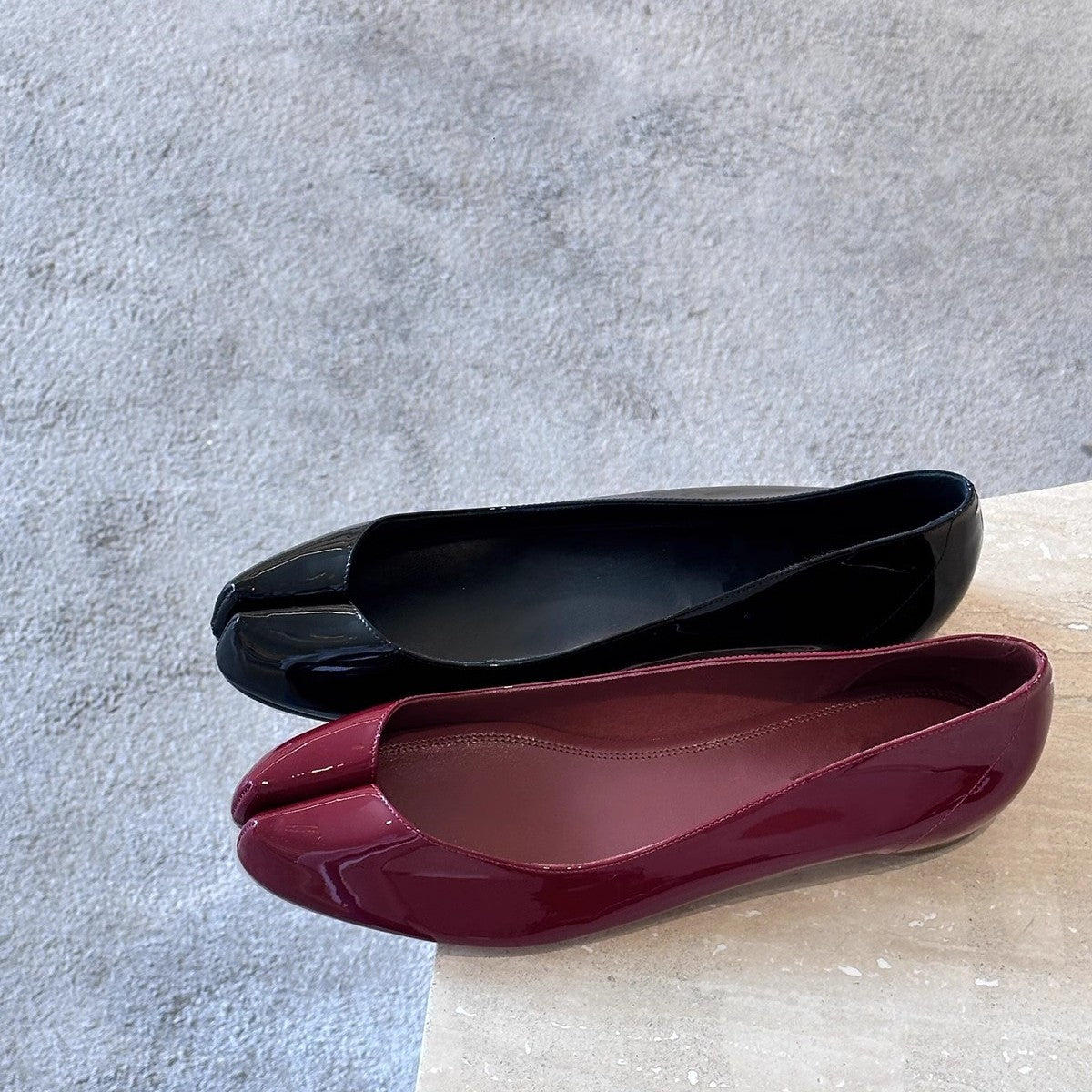 Damen Ballerinas mit elegantem Hochglanz und komfortablem Riemen