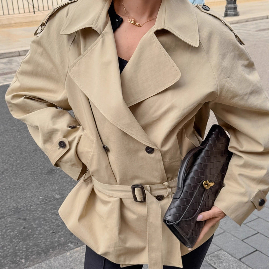 Damen modische Trenchcoatjacke mit Gürtel und großzügigem Schnitt R&B