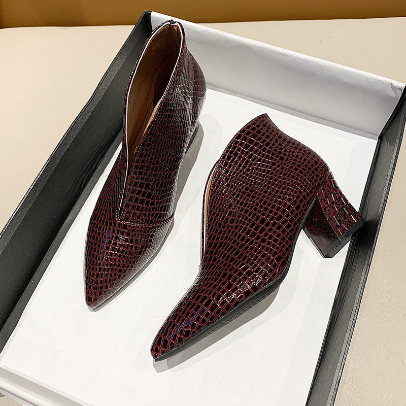 Damen nan spitze Stiefelette mit Krokoprägung und niedrigem Kittenabsatz R&B