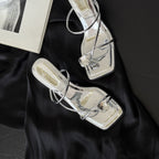 Damen Modische Plateau-Sandalen mit elegantem Riemendesign und glänzender Oberfläche