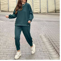 Damen lässiges Sport-Ensemble mit elegantem Schnitt und dekorativen Knöpfen R&B