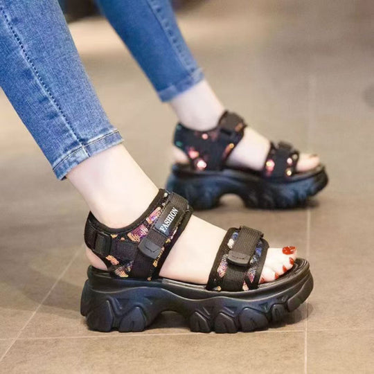 Damen Komfortable Sport-Sandalen mit verstellbaren Riemen und flexibler Sohle R&B