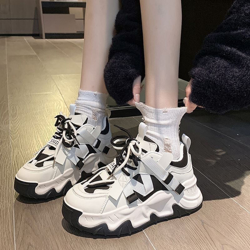 Damen Sportliche Chunky-Sneaker mit auffälligem Design und stabiler Sohle R&B