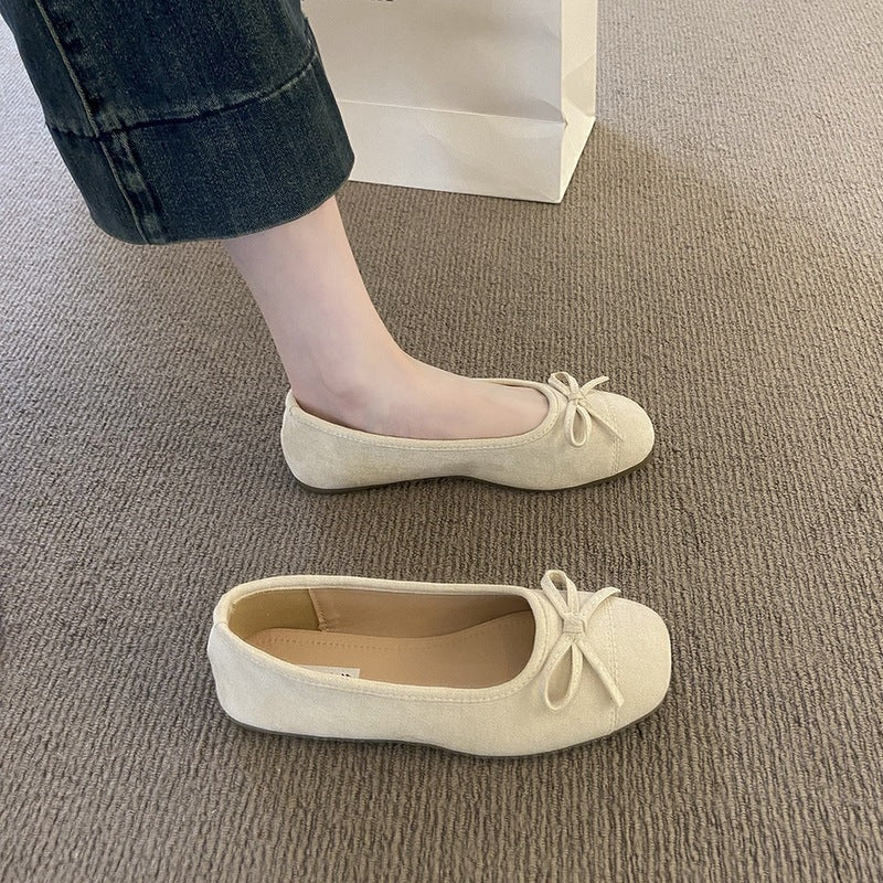 Damen elegante Ballerinas mit schimmernder Oberfläche und zarter Schleifen-Applikation R&B