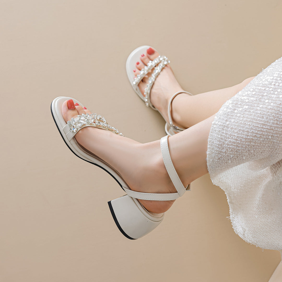 Damen elegante Sandalen mit funkelnden Strassdetails R&B