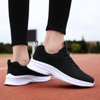 Damen Sportliche Knit-Sneaker mit atmungsaktiver Mesh-Oberfläche und rutschfester Sohle