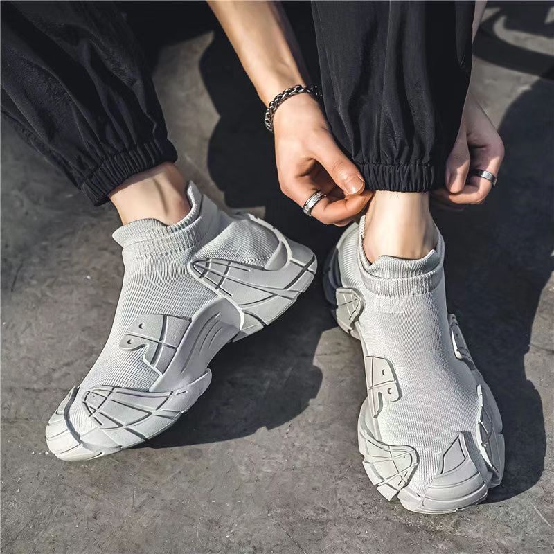 Damen Hochwertige Sport-Sneaker mit einzigartigem Profil und atmungsaktiver Strickstruktur R&B