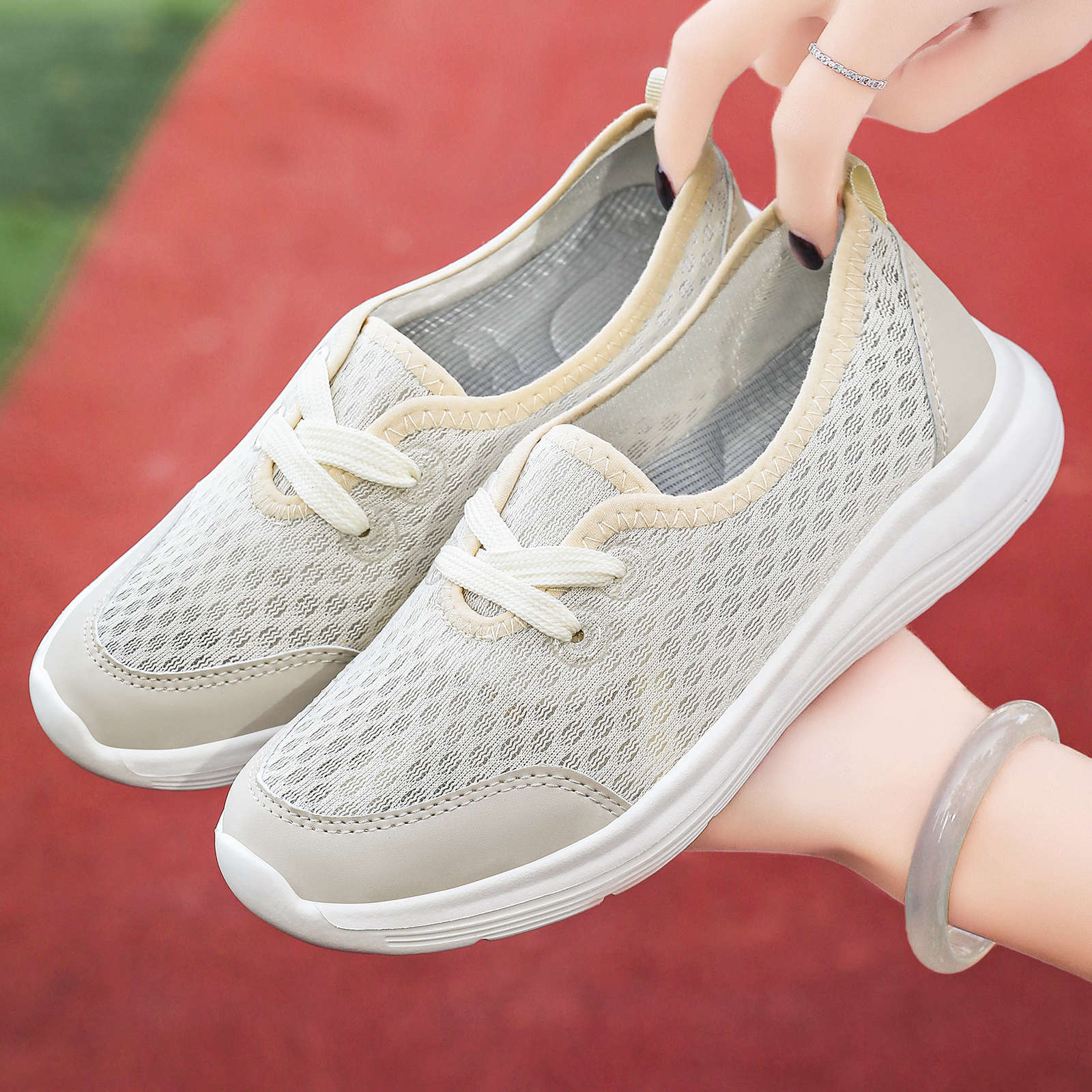 Damen Atmungsaktive Freizeit-Sneaker mit flexiblem Mesh-Obermaterial R&B
