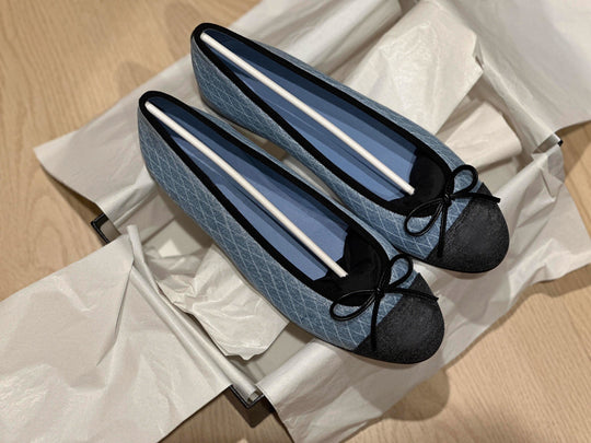 Damen Ballerinas mit mattem Obermaterial und dekorativem Schleifendetail R&B