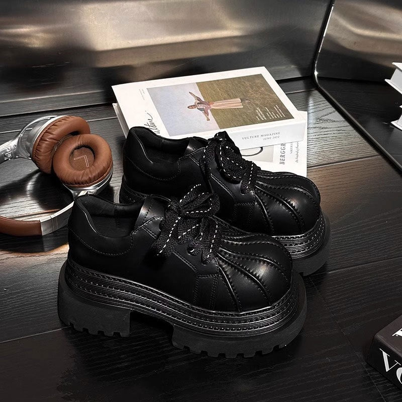 Damen Chunky Schuhe mit auffälligem Profil und robustem Obermaterial