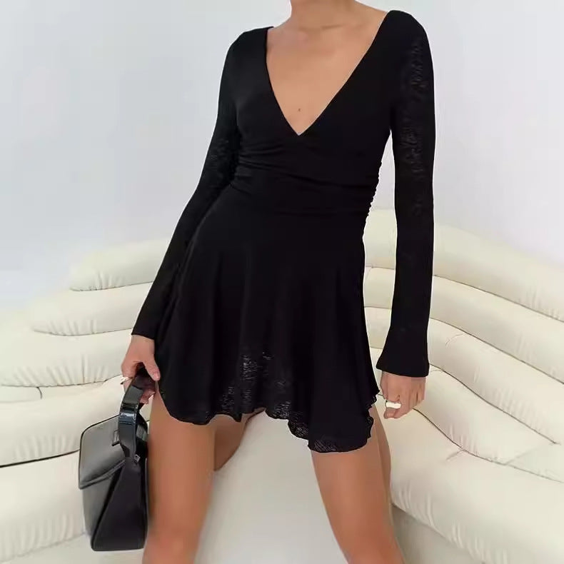 Damen Verspielt geschnittenes Minikleid mit V-Ausschnitt und langen Ärmeln R&B