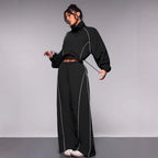 Damen modische Windbreaker-Jacke im lässigen Schnitt mit elastischen Details und hohem Kragen