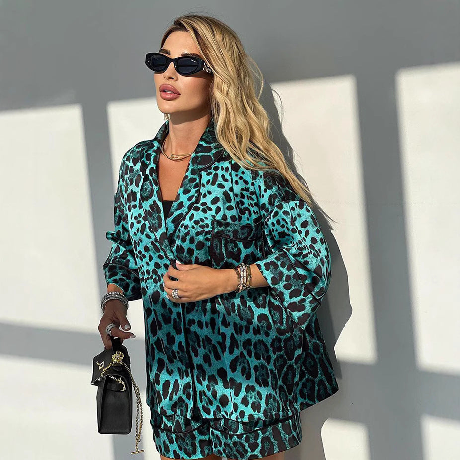 Damen Satin-Kurzarmbluse mit Leopardenmuster und lässigem Schnitt R&B