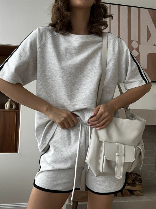 Damen lässiges Kurzarm-Set aus T-Shirt und Shorts mit Kontrastnähten R&B