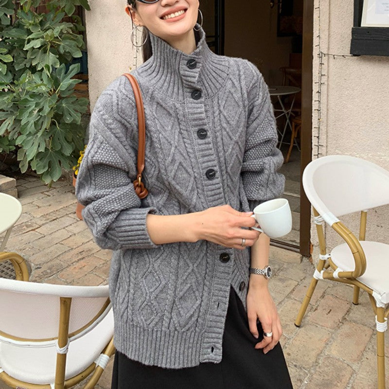 Damen Strickjacke mit hochgeschlossenem Kragen und strukturierter Oberfläche R&B