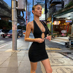 Damen Glamouröses Mini-Kleid mit tiefem V-Ausschnitt und raffinierten Cut-Outs R&B