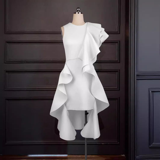 Damen Kleid mit asymmetrischem Rüschendesign R&B