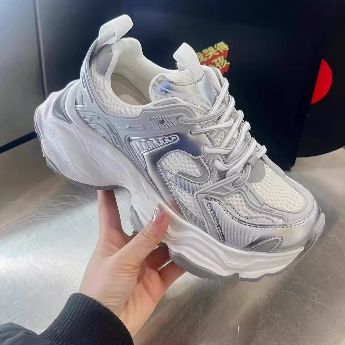 Damen Sportliche Sneakers mit innovativem Dämpfungssystem und atmungsaktiven Materialien R&B