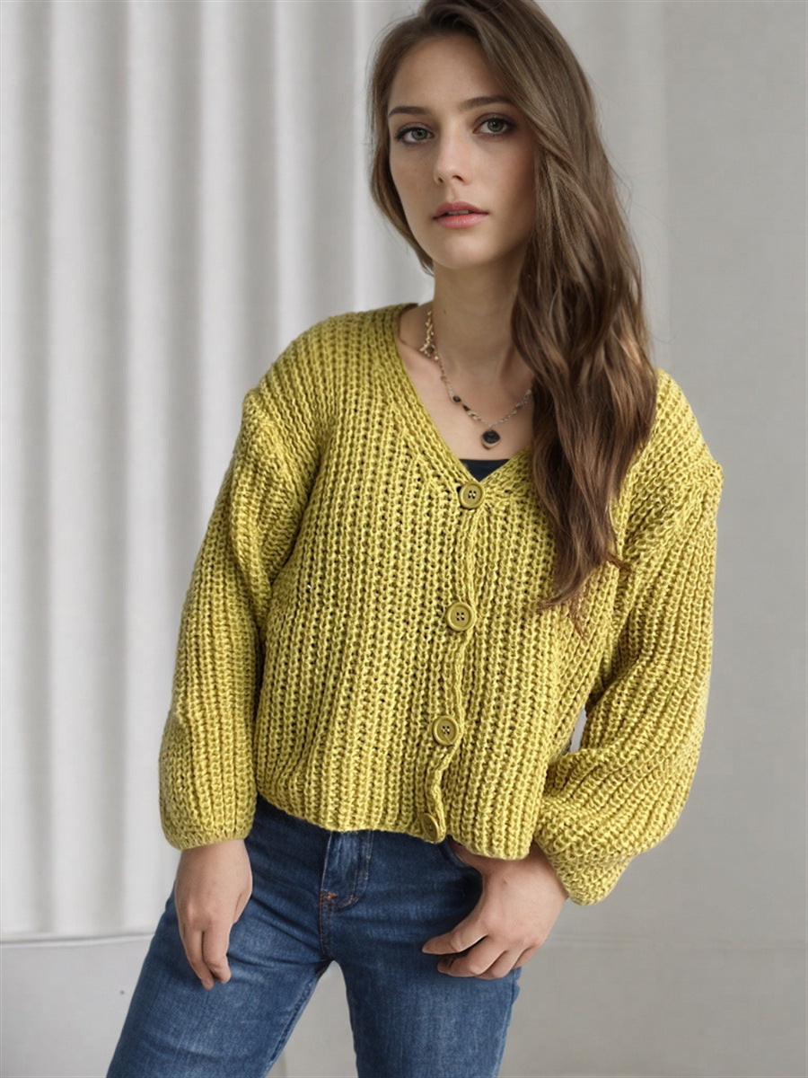 Damen Grobstrickjacke mit modischen Knopfdetails und lässigem Schnitt R&B
