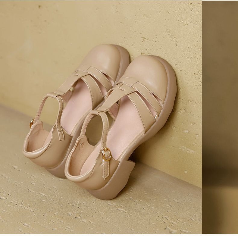 Damen Elegante und komfortable T-Strap Pumps