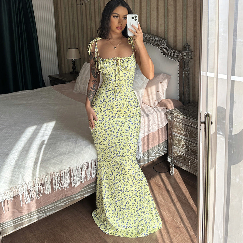 Damen Maxikleid mit zarten Blumenmustern und verstellbaren Spaghettiträgern R&B