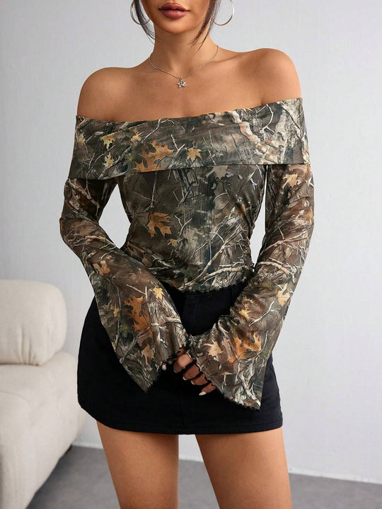 Damen nan schulterfreies Langarm-Top mit Camouflage-Blattmuster und ausgestellten Ärmeln R&B