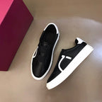 Damen Sneakers mit elastischem Riemen und komfortabler Sohle von R&B