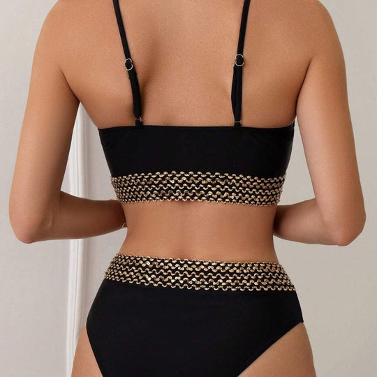 Damen Hochgeschnittener Bikini mit eleganter Kettenverzierung R&B
