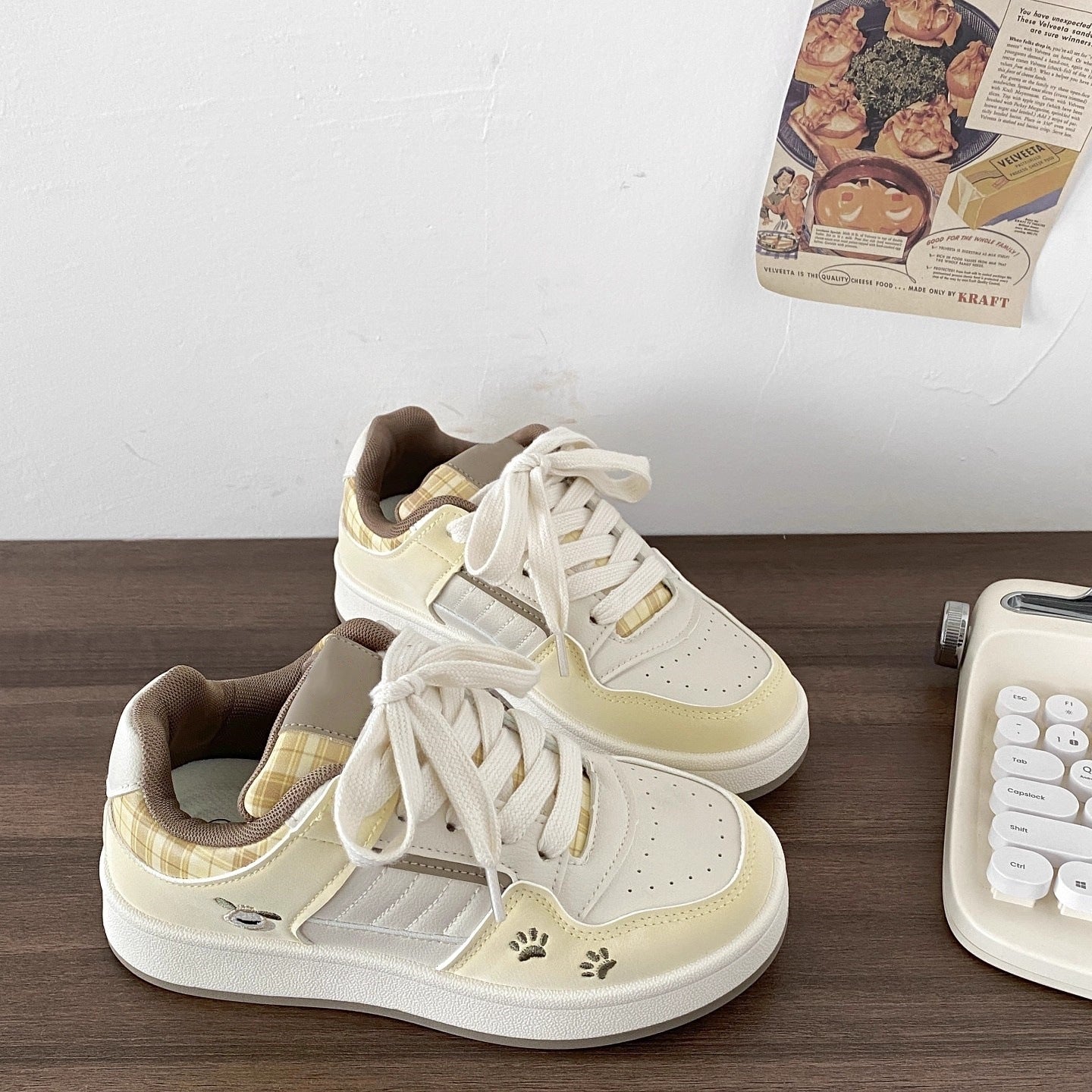 Damen Sneakers im modernen Karomuster mit bequemer Dämpfung R&B