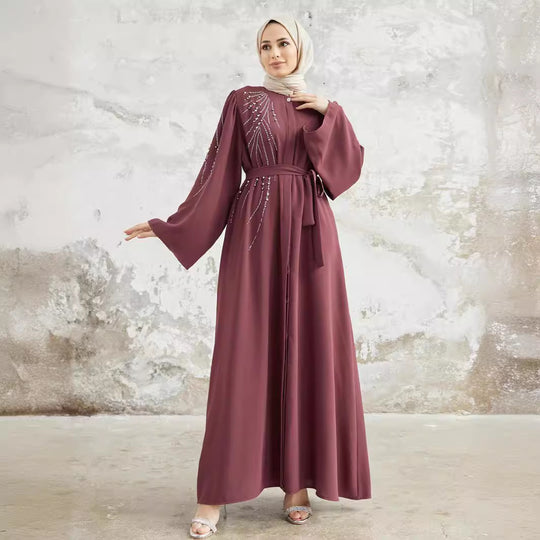 Damen Maxi-Kleid mit funkelnden Applikationen und elegantem Gürtel R&B