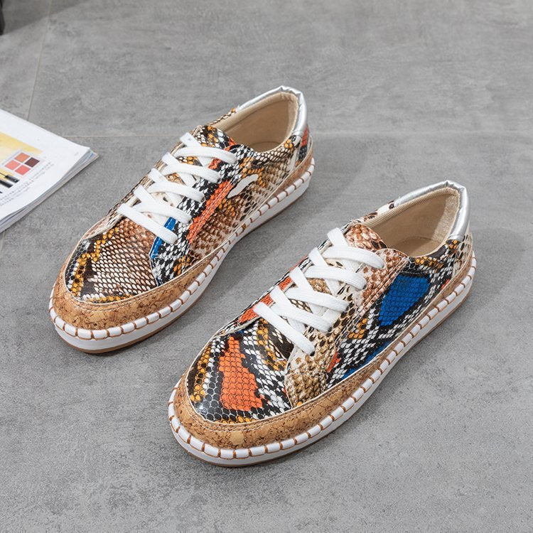 Damen Sneaker mit Korksohle und buntem Schlangenmuster R&B