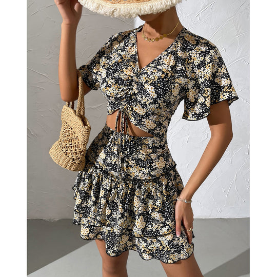 Damen Blumiges Mini-Kleid mit Raffungen und Rüschendetails R&B