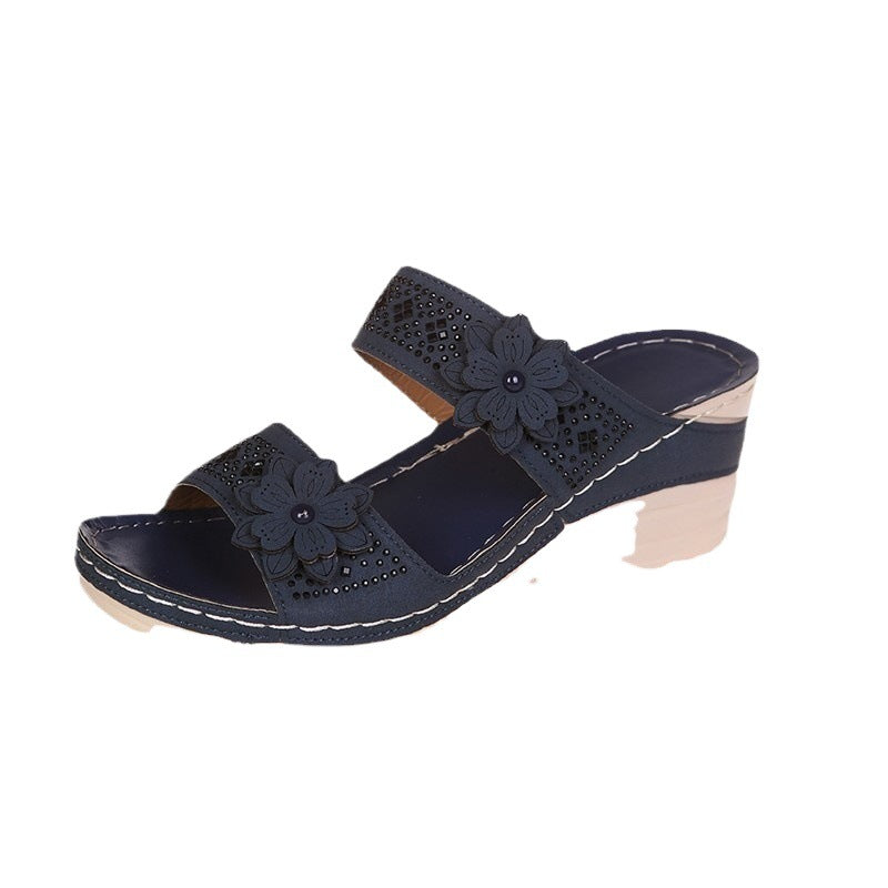 Damen Komfortable Wedge-Pantoletten mit floralem Dekor R&B