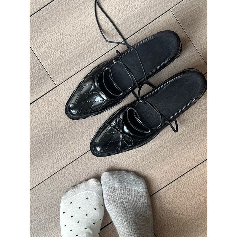 Damen edle Lackleder-Schuhe mit raffiniertem Schnürdesign R&B