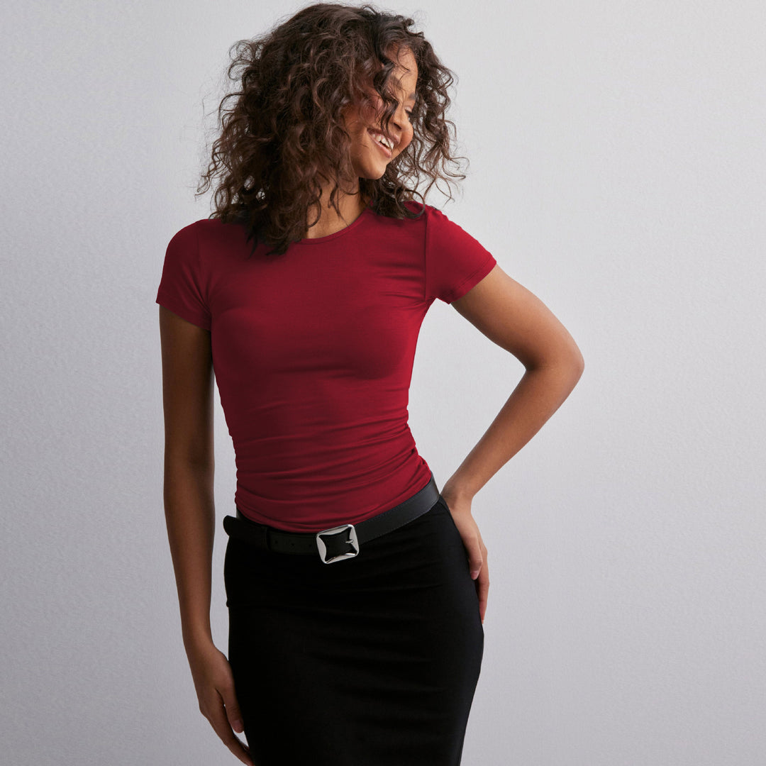 Damen Slim Fit T-Shirt aus hochwertigem Baumwollmix mit elastischem Stretch R&B
