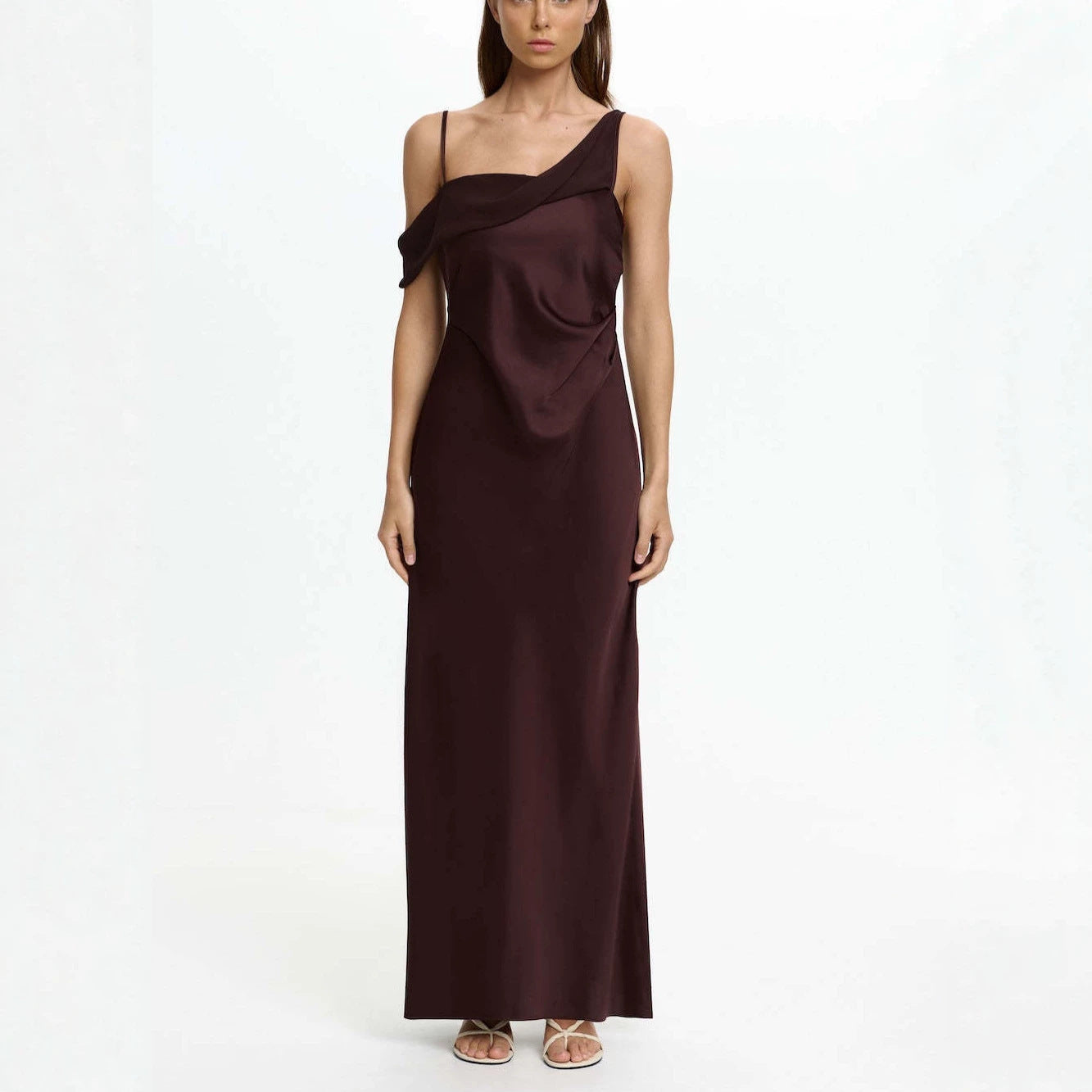 Damen Elegantes Maxikleid mit asymmetrischem Oberteil und fließendem Schnitt R&B