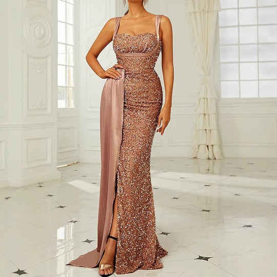 Damen Glamouröses Abendkleid mit schimmernden Pailletten und elegantem Schlitz R&B