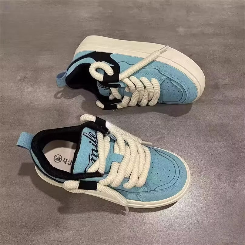 Damen Sneakers mit innovativem Schnürsystem und gepolsterter Innensohle R&B
