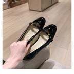 Damen Ballerina-Schuhe mit elegantem Riemendesign und modischen Akzenten