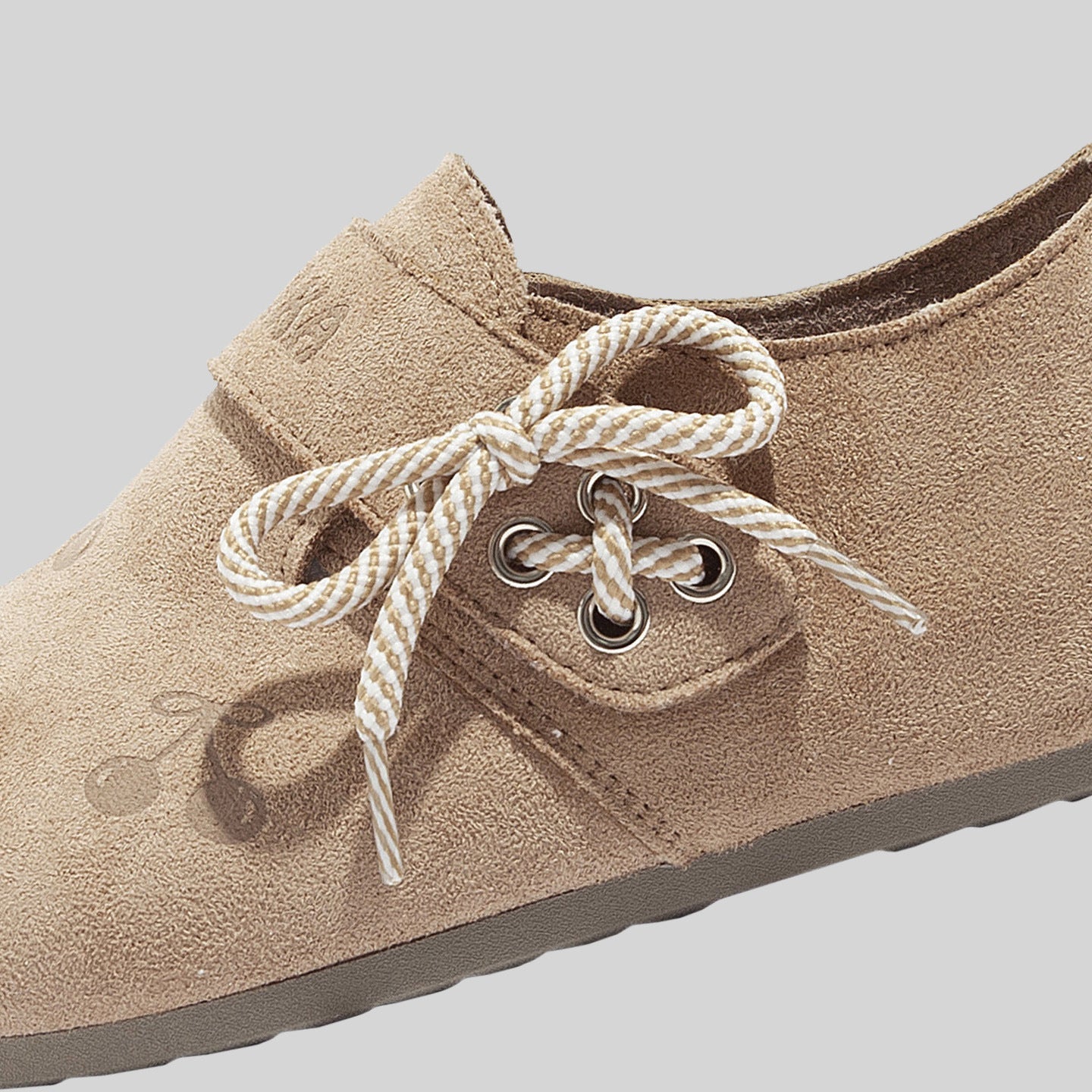 Damen Komfortable Slipper mit floralem Design und innovativer Schnürung
