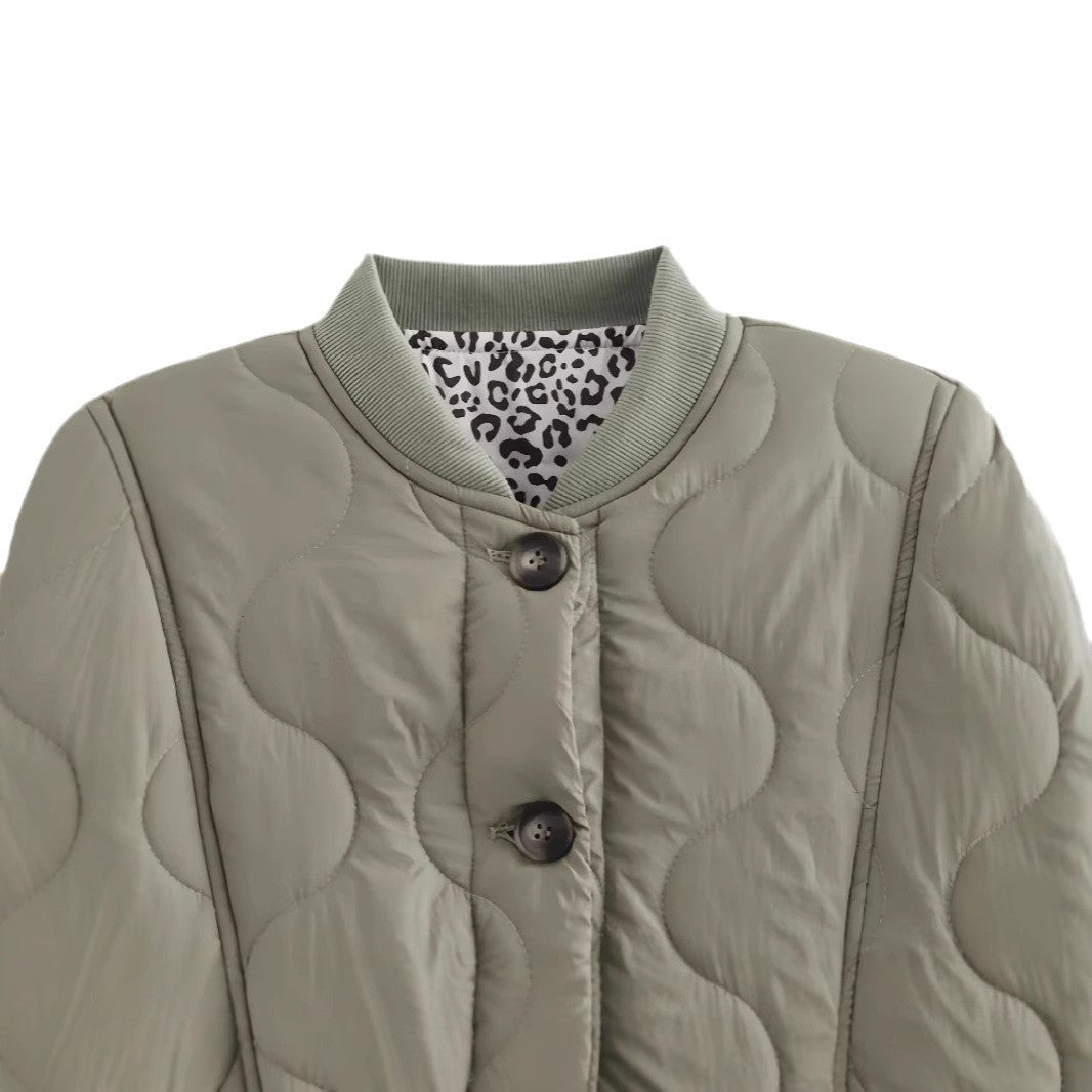 Damen gesteppte Leichtjacke mit trendigen Animal-Print-Ärmeln R&B