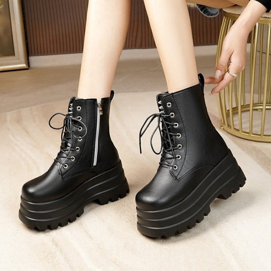 Damen Plateau-Stiefel mit robustem Sohlenprofil und hohem Absatz R&B