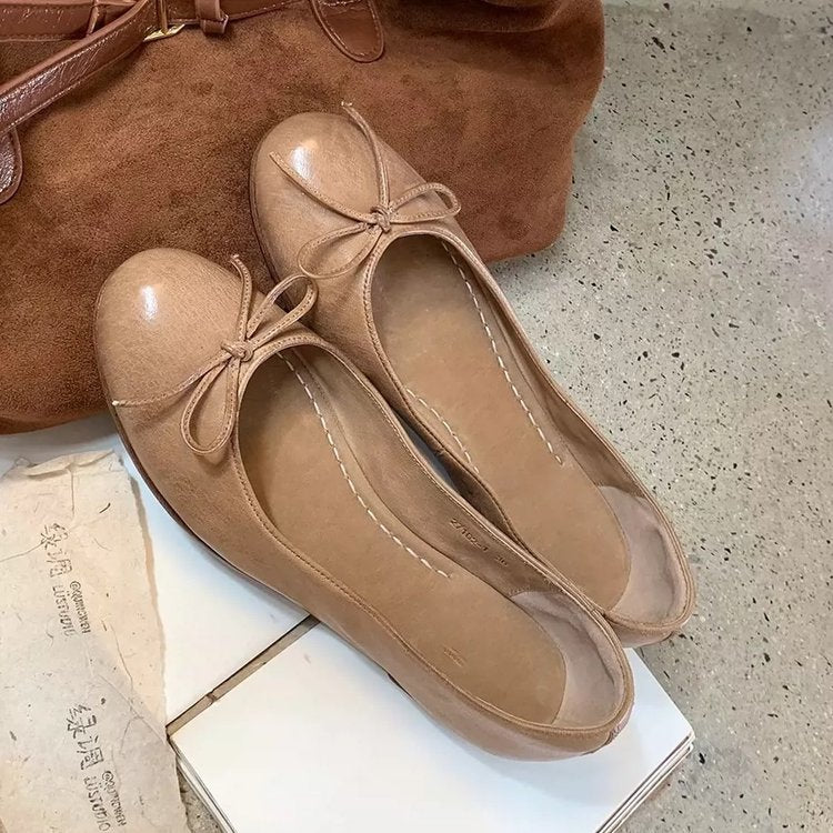 Damen Ballerinas aus hochwertigem Leder mit zierlichem Schleifenakzent R&B