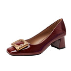 Damen elegante Lackpumps mit dekorativer Schnalle
